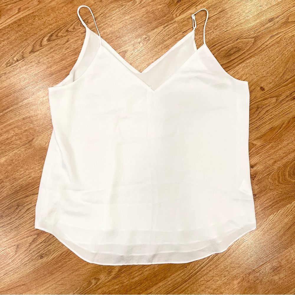 🤍 Express White v-neck double lined camisole tank sleeveless top large